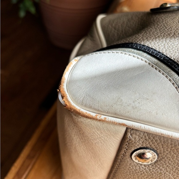 Coach “Laura” Bag F15176 - Picture 5 of 11